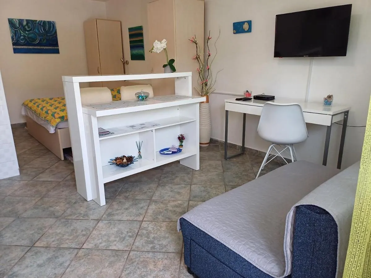 Apartments Lana Pula